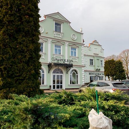 Wroblew  Hotel Napoleon מראה חיצוני תמונה