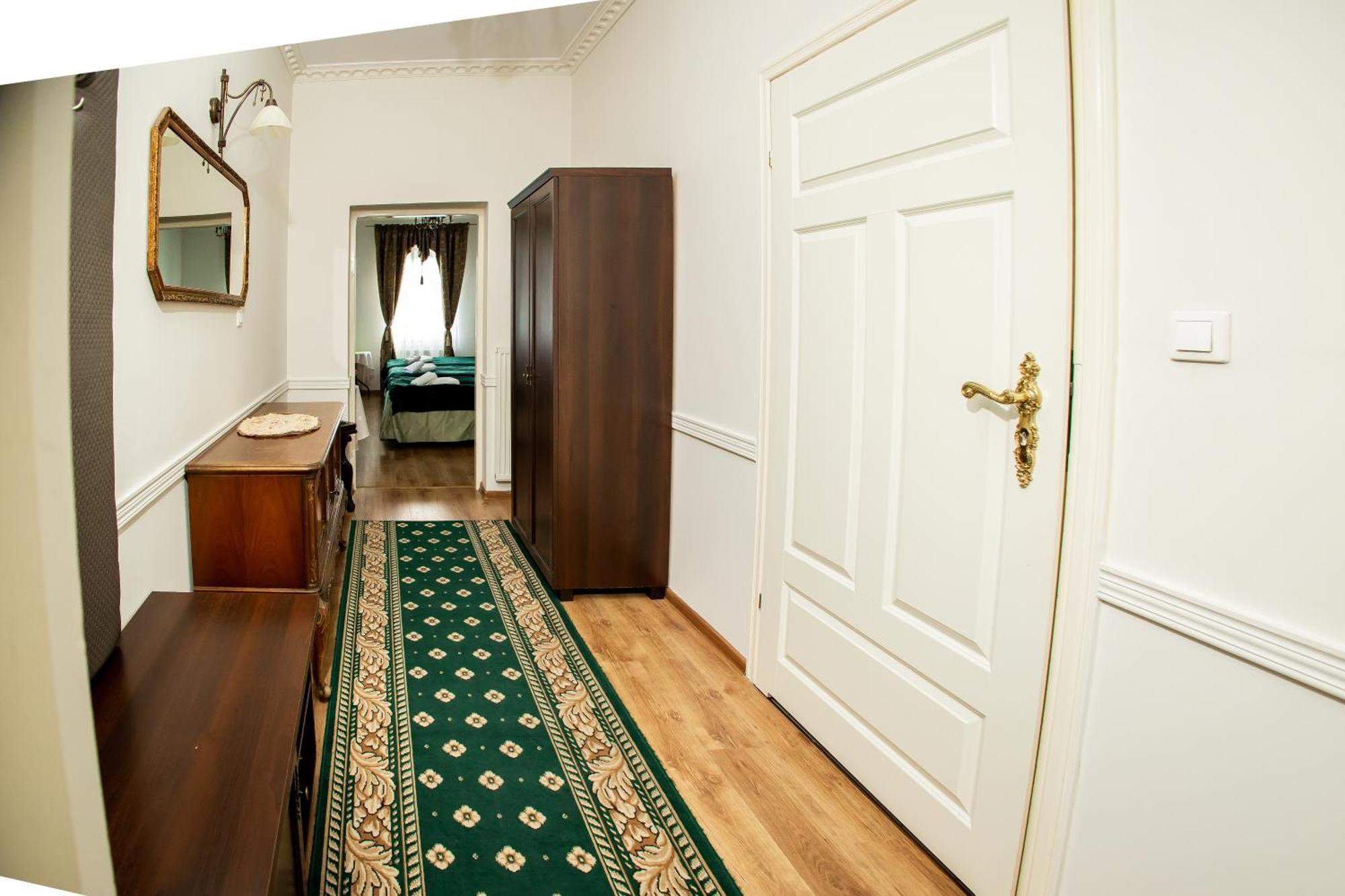 Wroblew  Hotel Napoleon מראה חיצוני תמונה